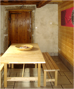 1394186447-1.jpg